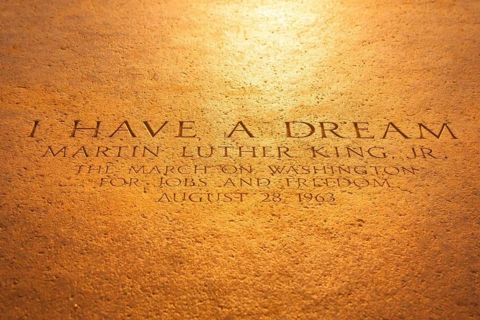 exc-5e1ddbb5e3d43f03aea6fb7f