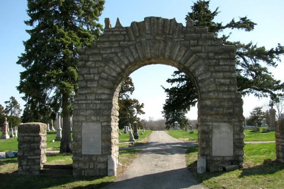 exc-5f5d22a5caafb27f44c7f8a5