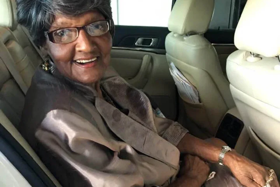 exc-5f8da390fcd0fb64bbf758a7