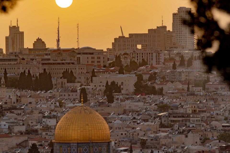 exc-5de527545043fe7ceb6a3043